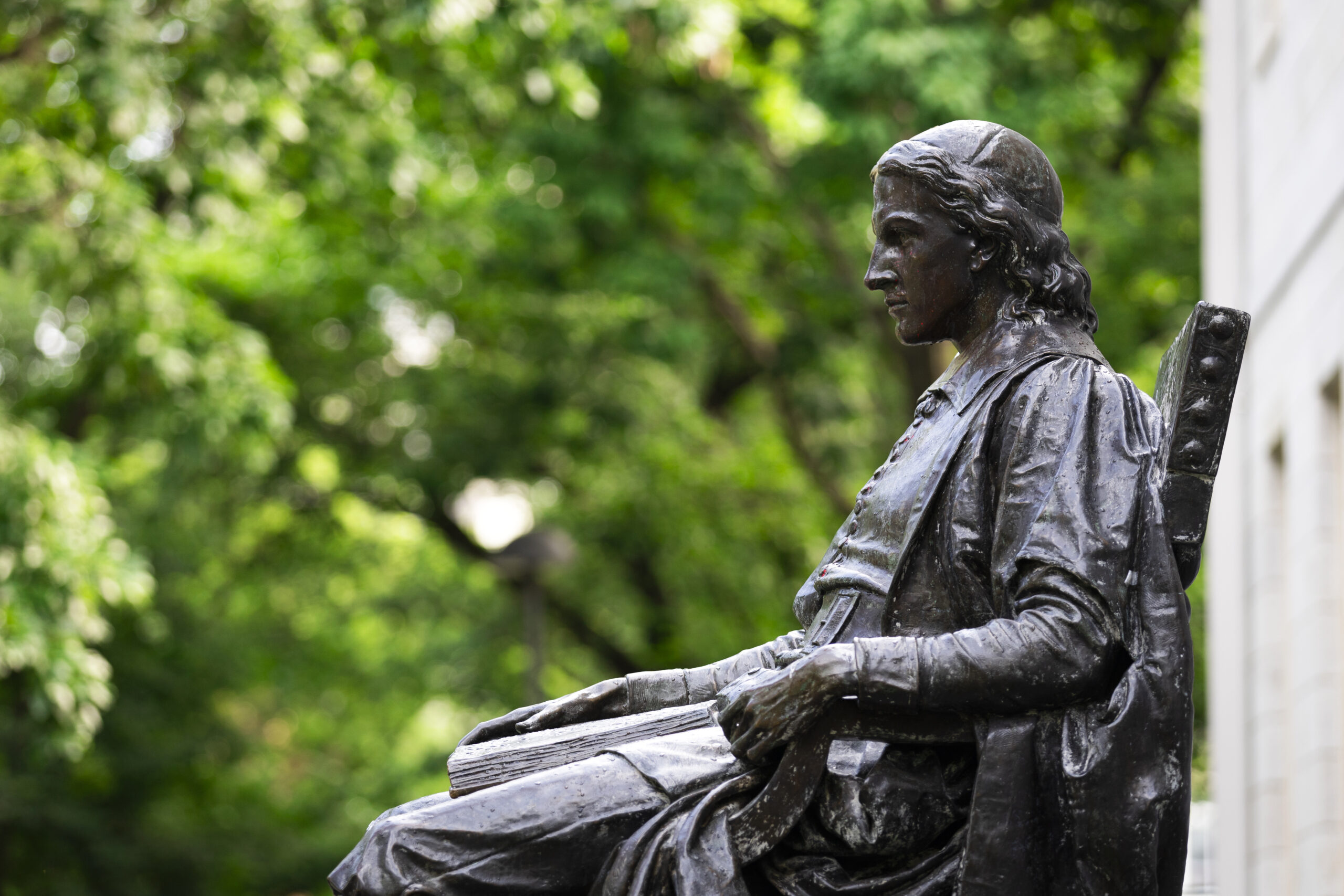 The John Harvard statue